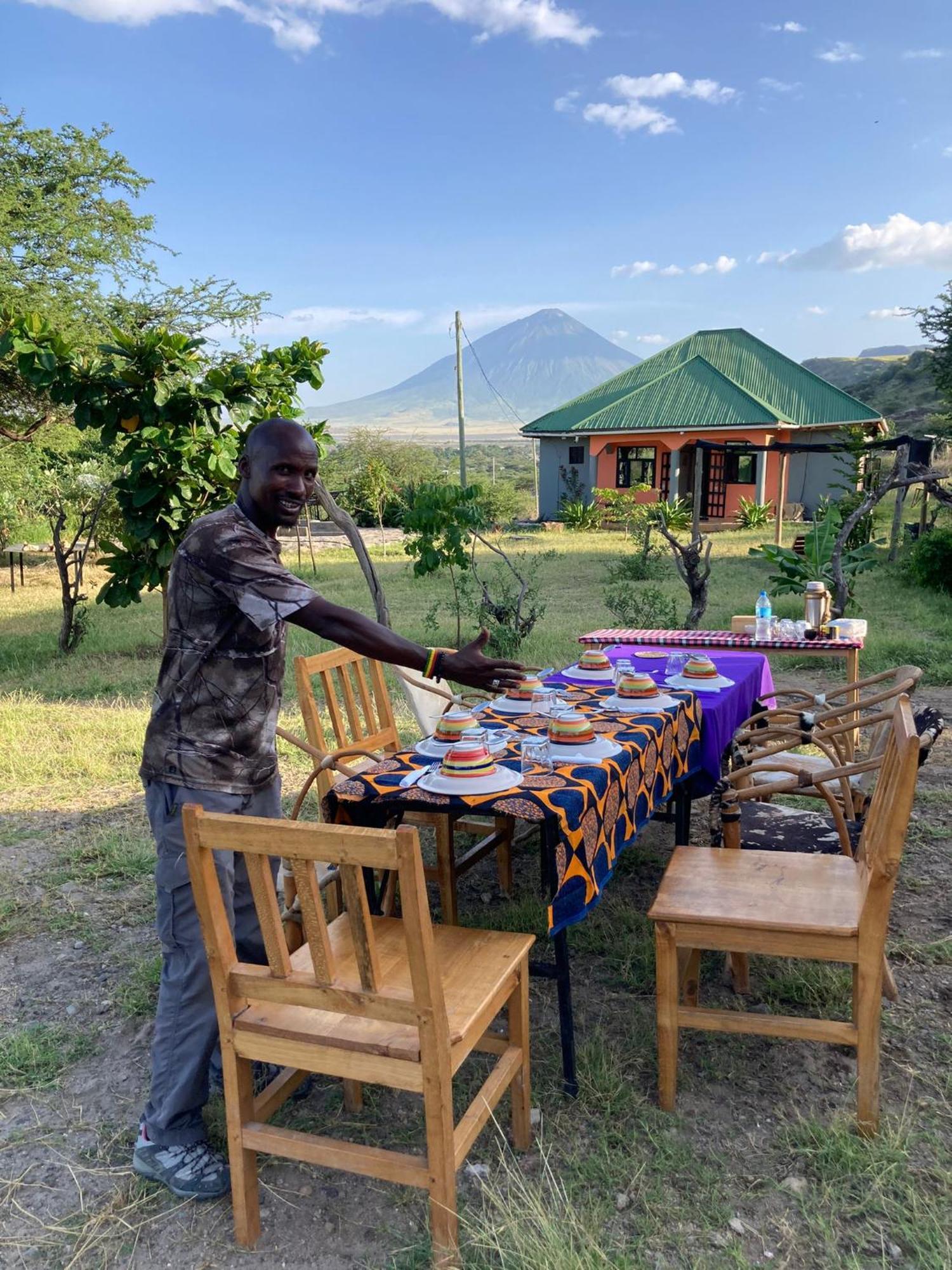 Lake Natron Maasai Guesthouse Mtowabaga Bagian luar foto